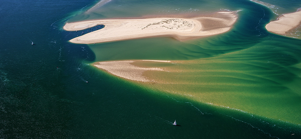 Vue aérienne du banc du Toulinguet sur le Bassin d'Arcachon par le photographe Stéphane Scotto